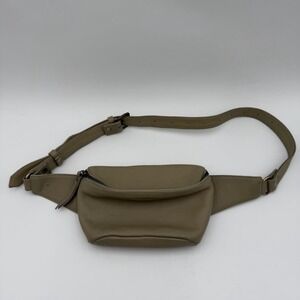 Mandrn Atlas Handmade Olive Green Leather Versatile Adjustable Crossbody Bag